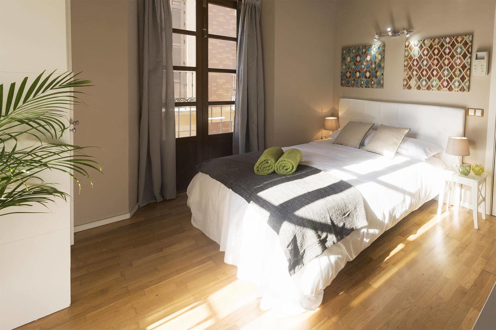 Living4Malaga Suites Superior Zewnętrze zdjęcie